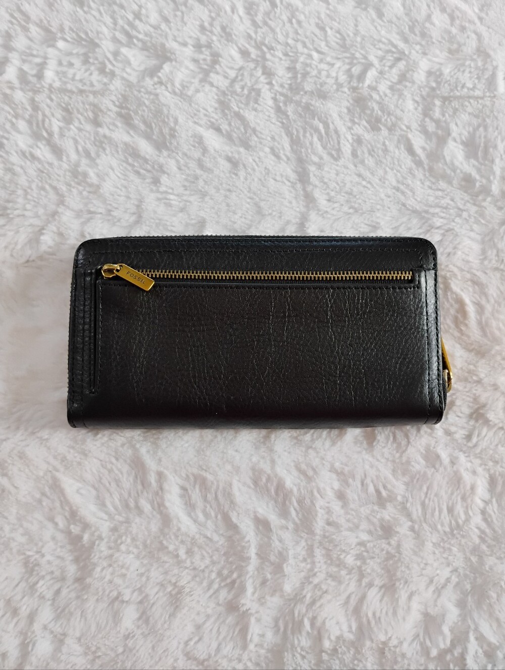 Fossil RFID Logan Zip Around Wallet - Picture 2 of 7